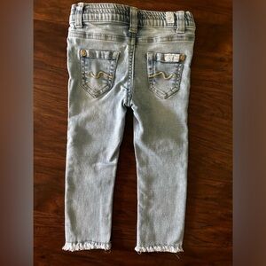 2T girls skinny jeans - brand 7 For All Mankind